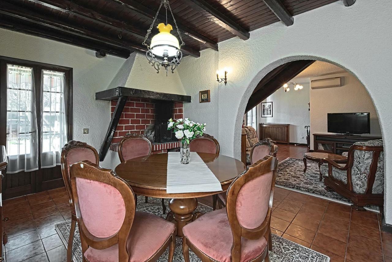 Вилла Vecchia Favola House Куарто-д'Альтино Экстерьер фото
