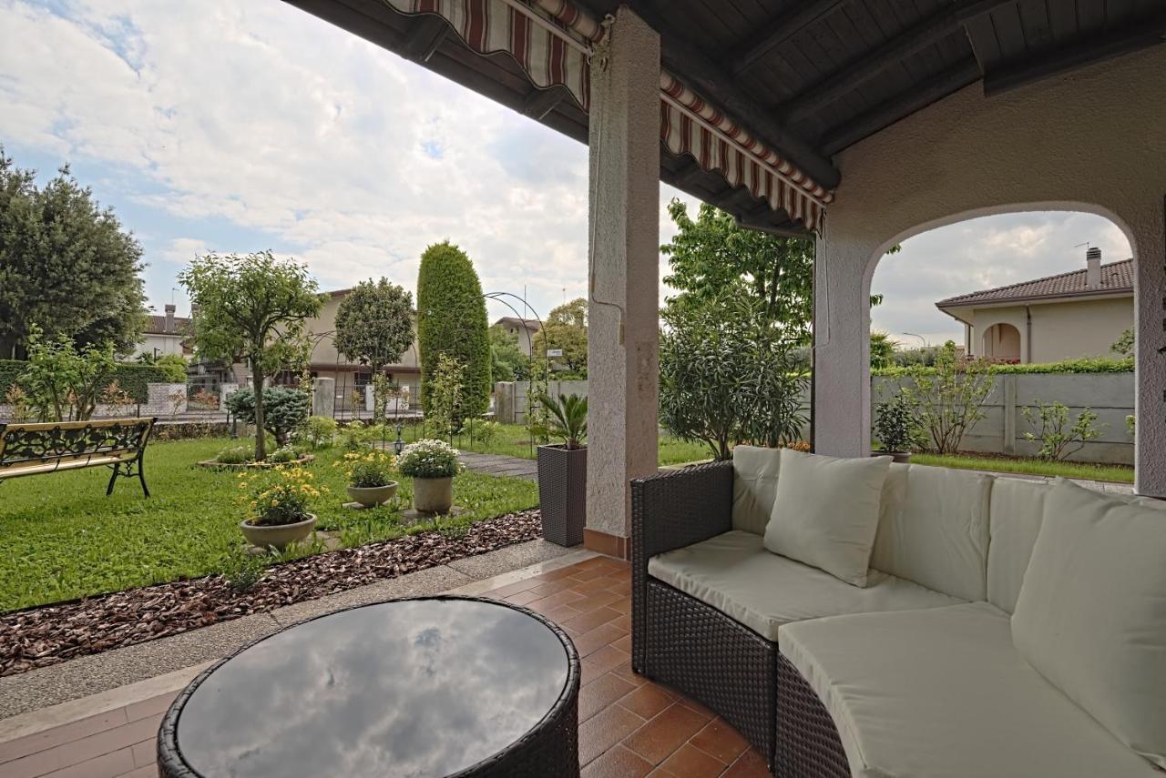 Вилла Vecchia Favola House Куарто-д'Альтино Экстерьер фото